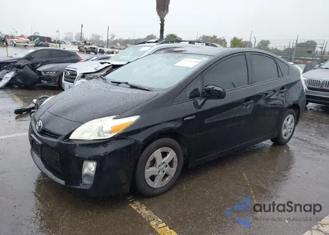 2010 Toyota Prius Iii z USA, uszkodzony, nr VIN JTDKN3DU3A0074264